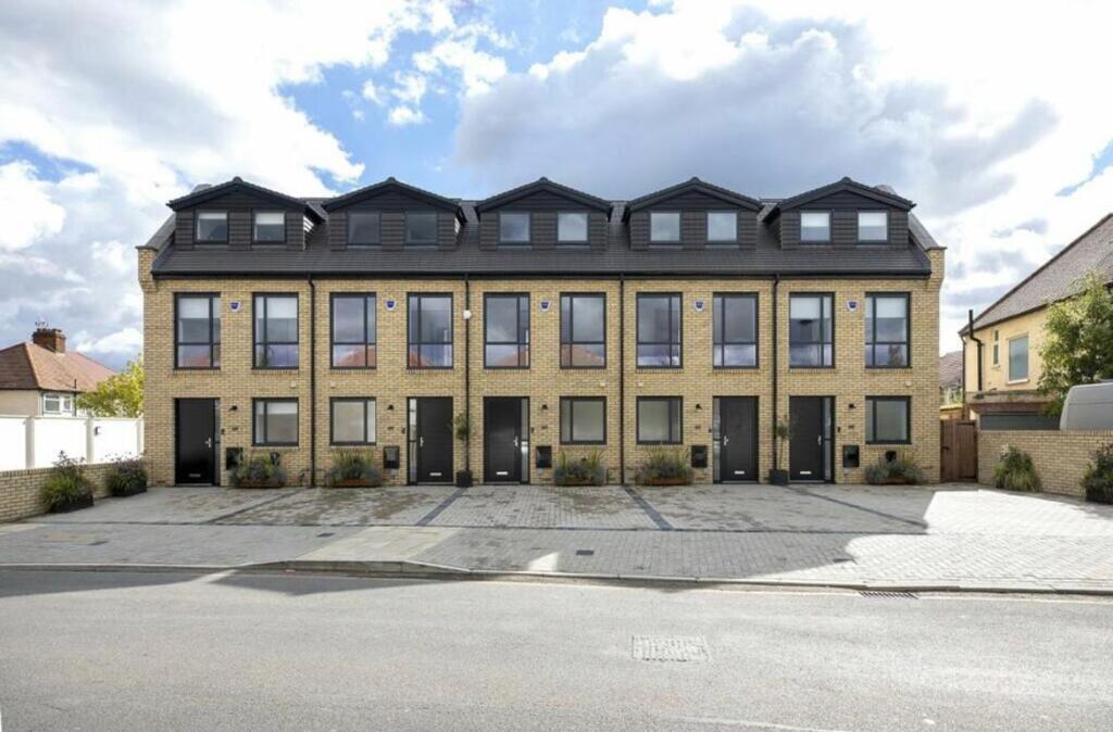 Main image of property: Bacon Lane, Edgware, HA8