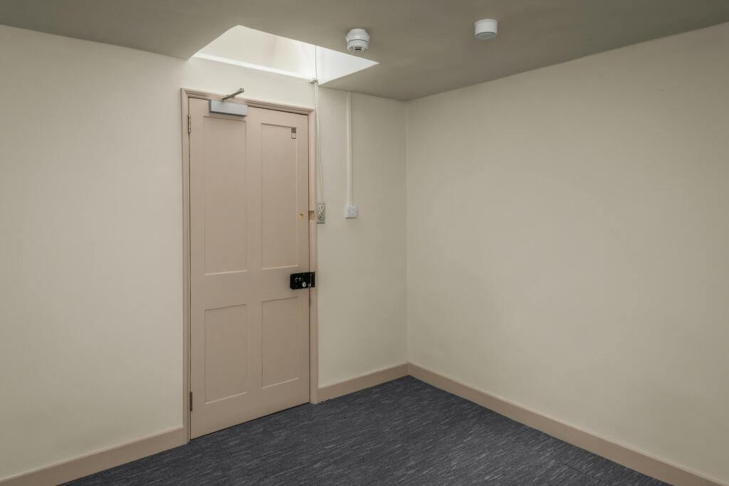 Pelician Suite Room 7