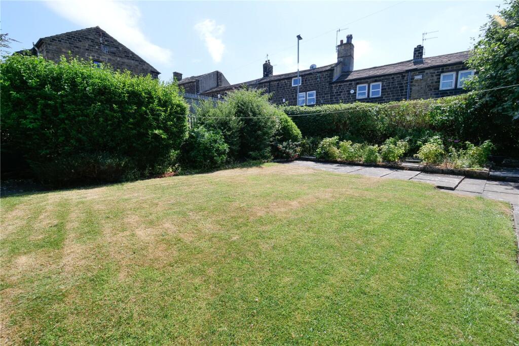Thackley Avenue, Bradford, West Yorkshire, BD10 - View 6