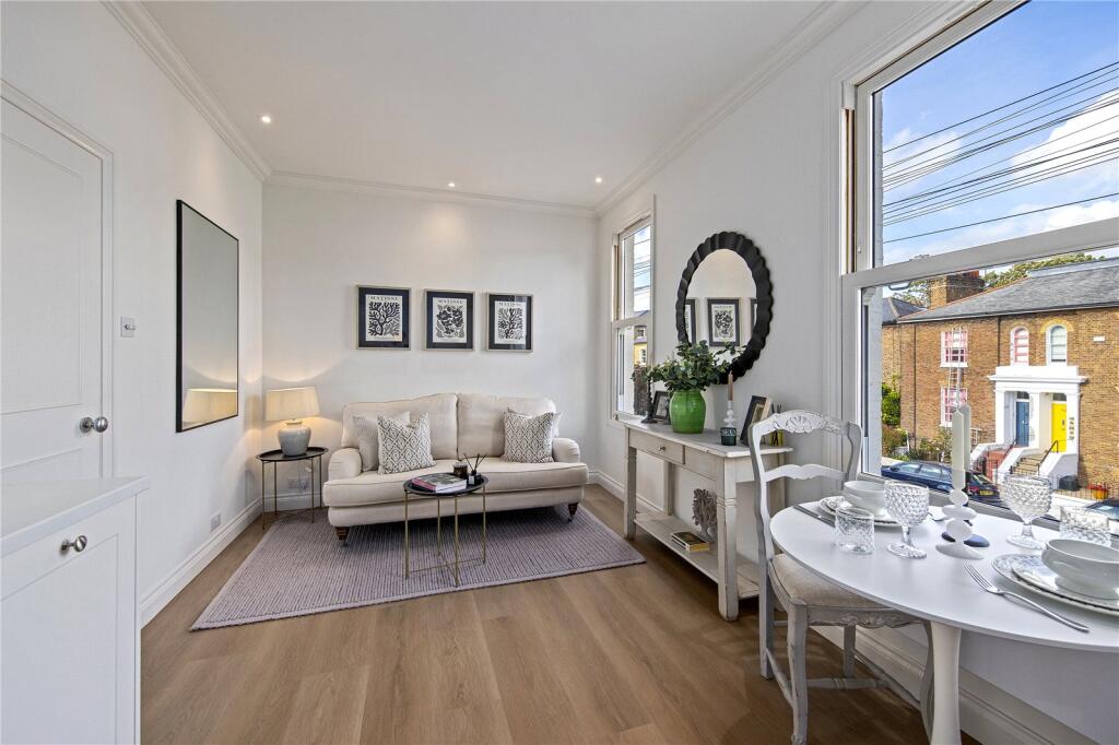 Apartment in Windsor, Clewer Within, Clewer New Town - View 3