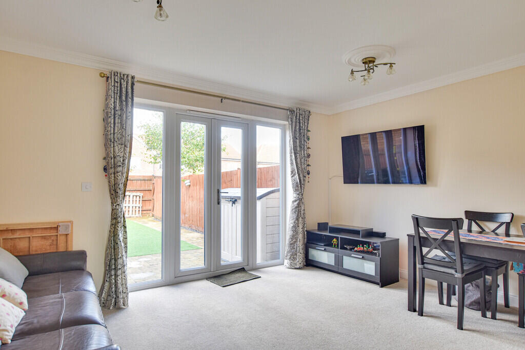 Elm Road, Woodlands Park photo 2
