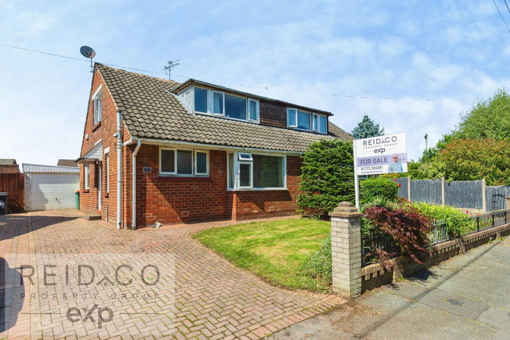 Main image of property: Old Greaves Town Lane, Lea, Preston, PR2 1PF