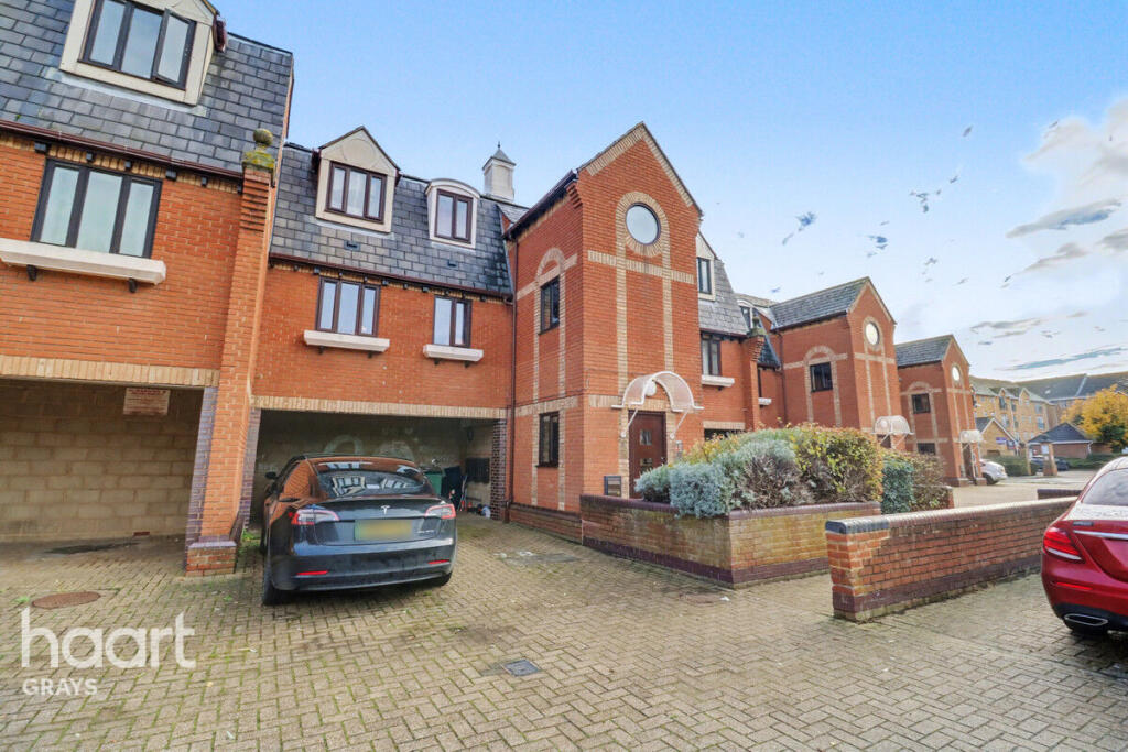 Main image of property: Jetty Walk, Grays