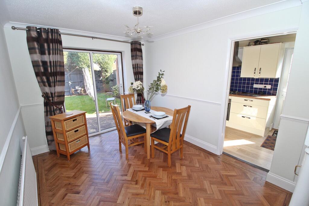 Ely Close, Flitwick photo 3