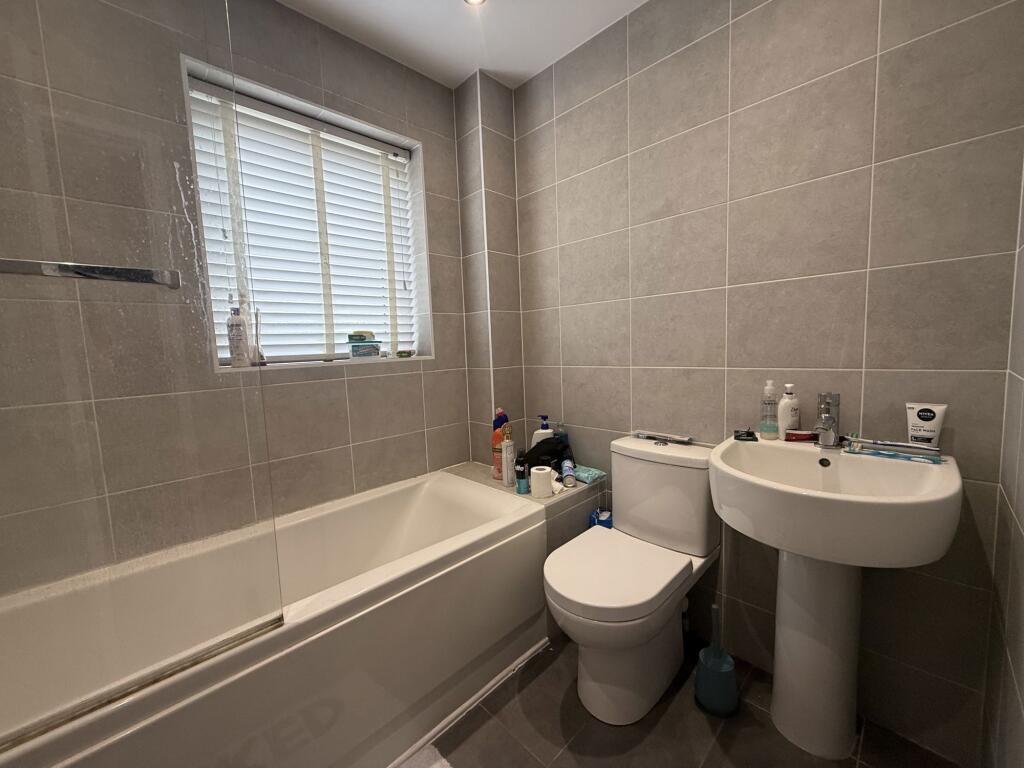 Apartment in Newcastle upon Tyne - More