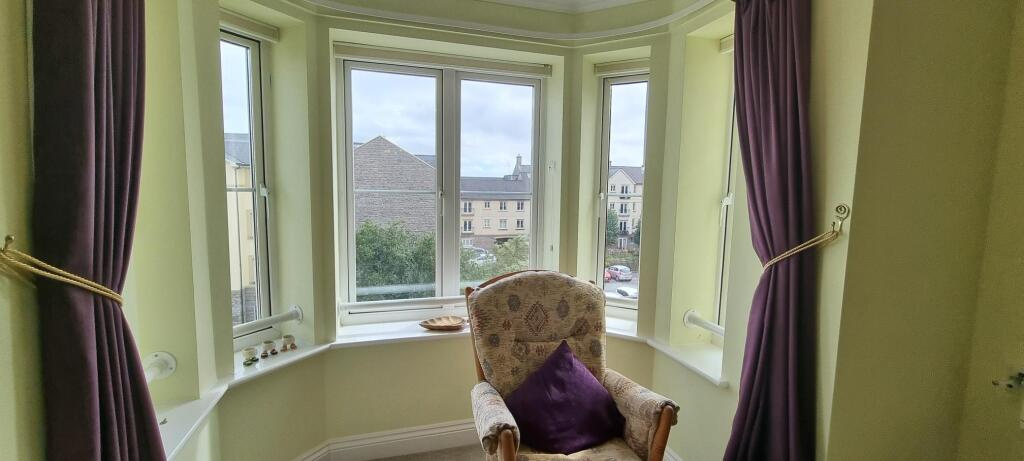 Apartment in Weston-super-Mare, North Somerset - View 5