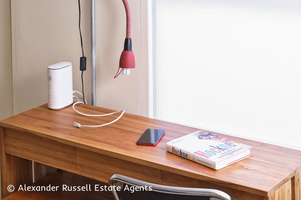 Apartment in Canterbury - View 5