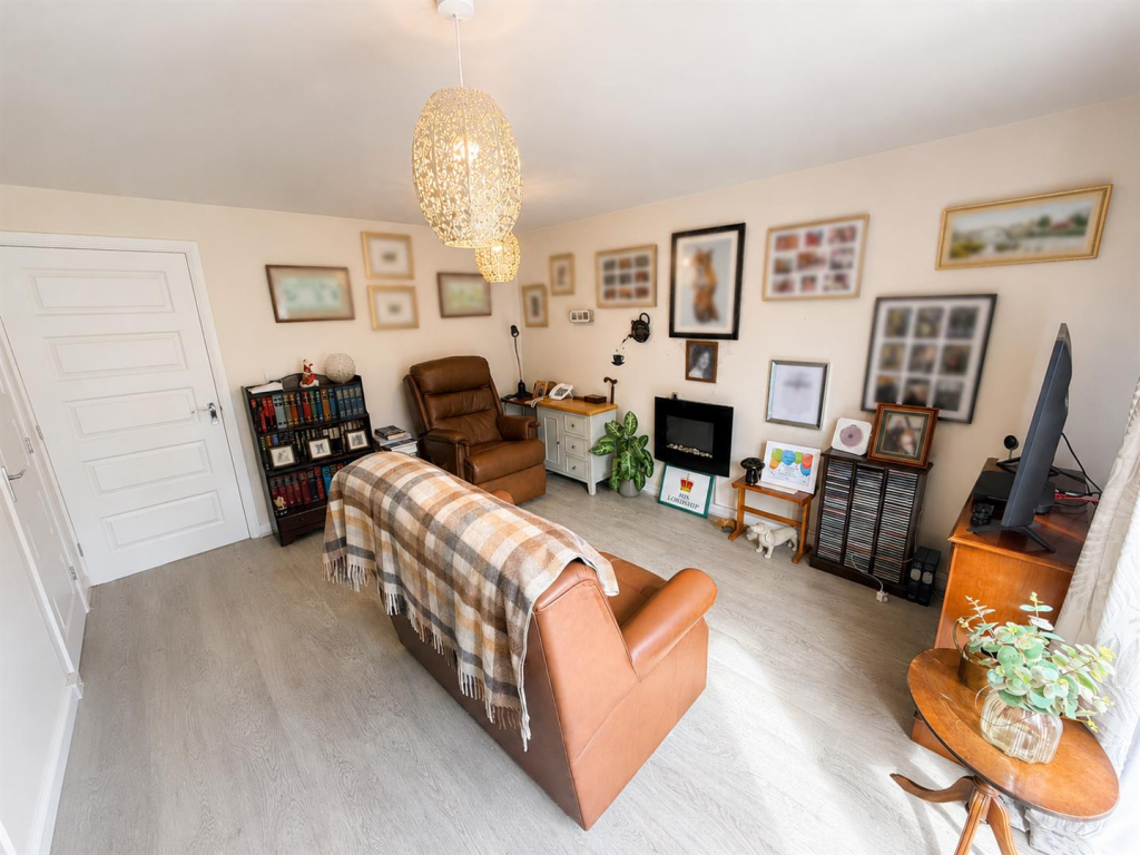 House in Weldon, Priors Hall Park - View 3