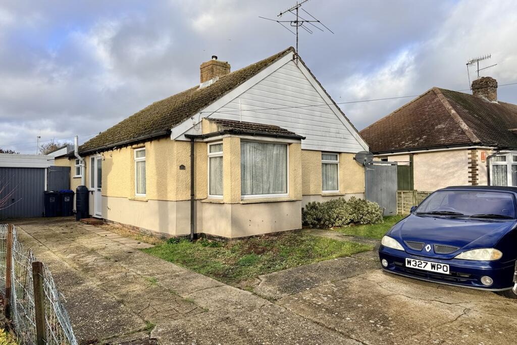 Main image of property: Pratton Avenue, Lancing, West Sussex, BN15 9NU