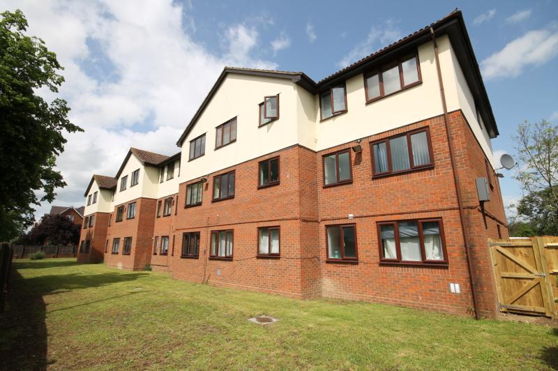 Main image of property: Scotts Avenue, Sunbury-on-Thames, Surrey, TW16