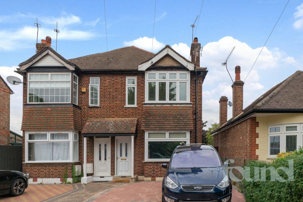 Main image of property: Sinclair Rd, Chingford, E4