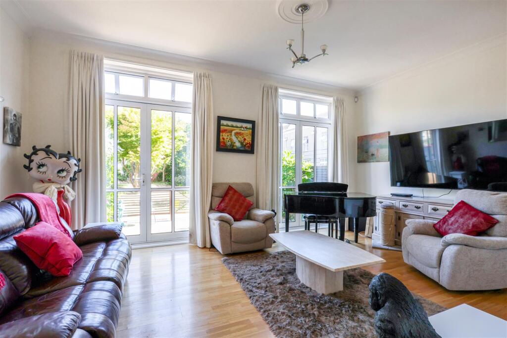 The Avenue, Branksome Park – pohled 3