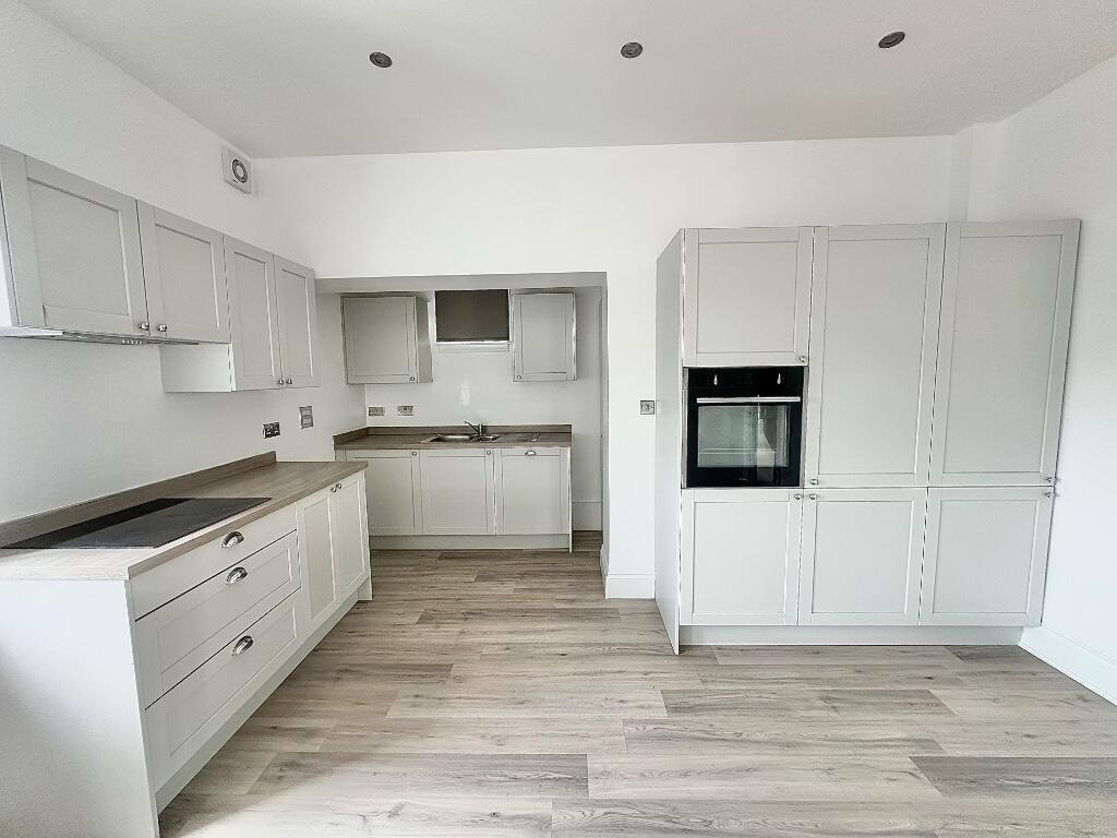 Apartment in Derby - View 2