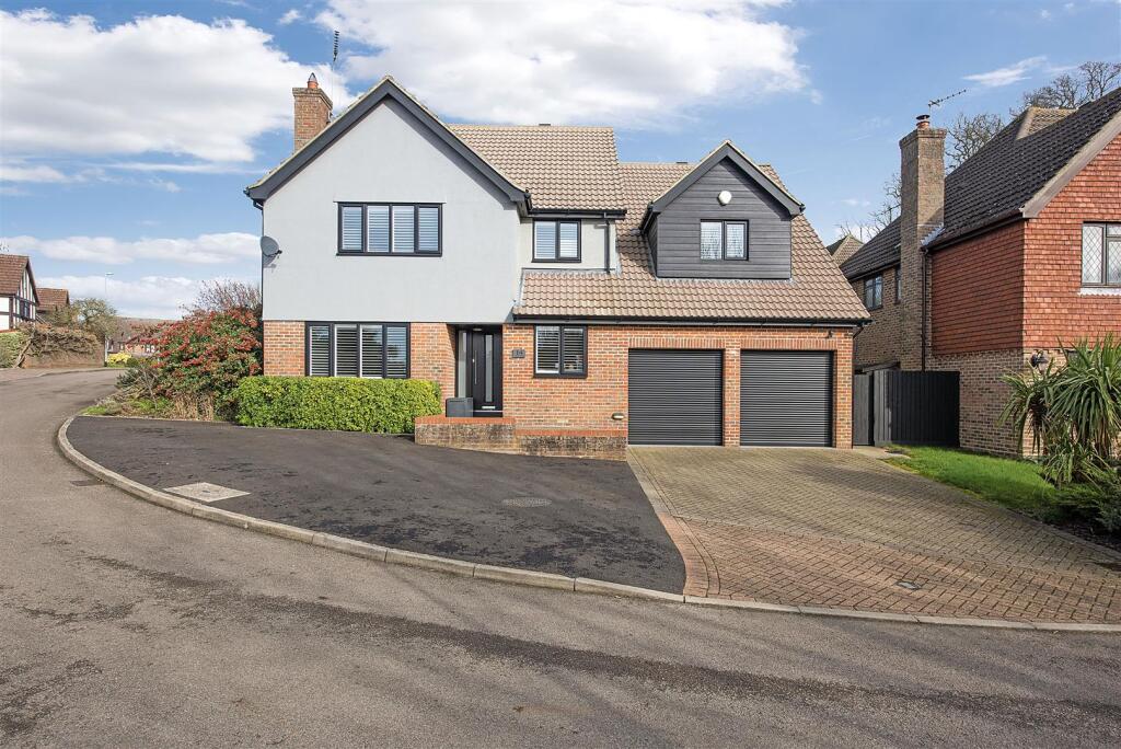 Main image of property: The Acorns, Thurston,