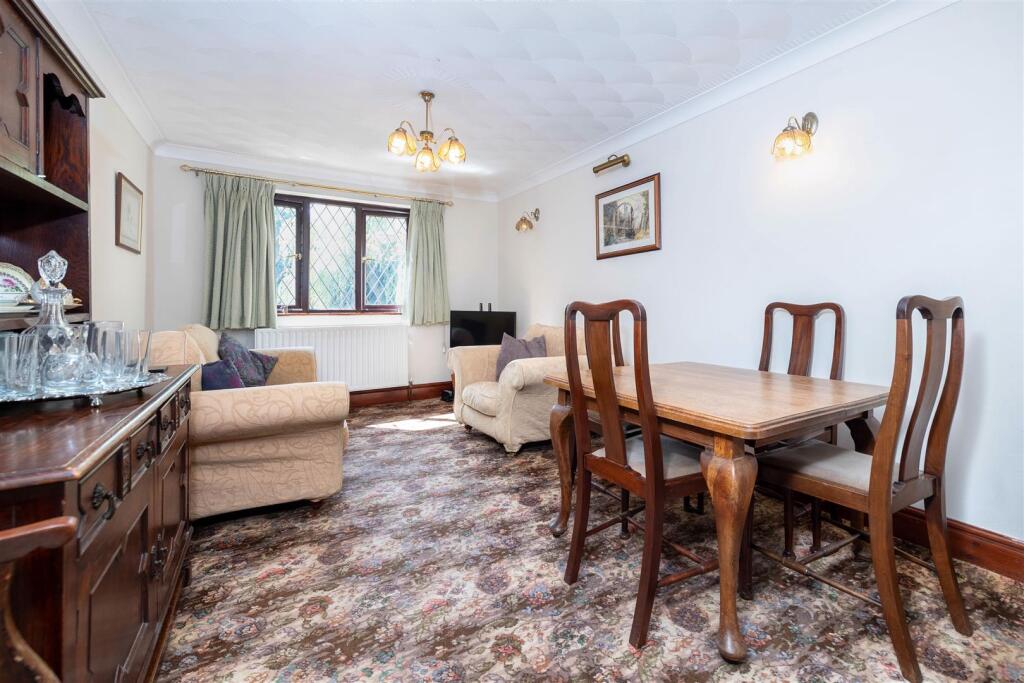 Greenacres, Green Lane, Stickney photo 4