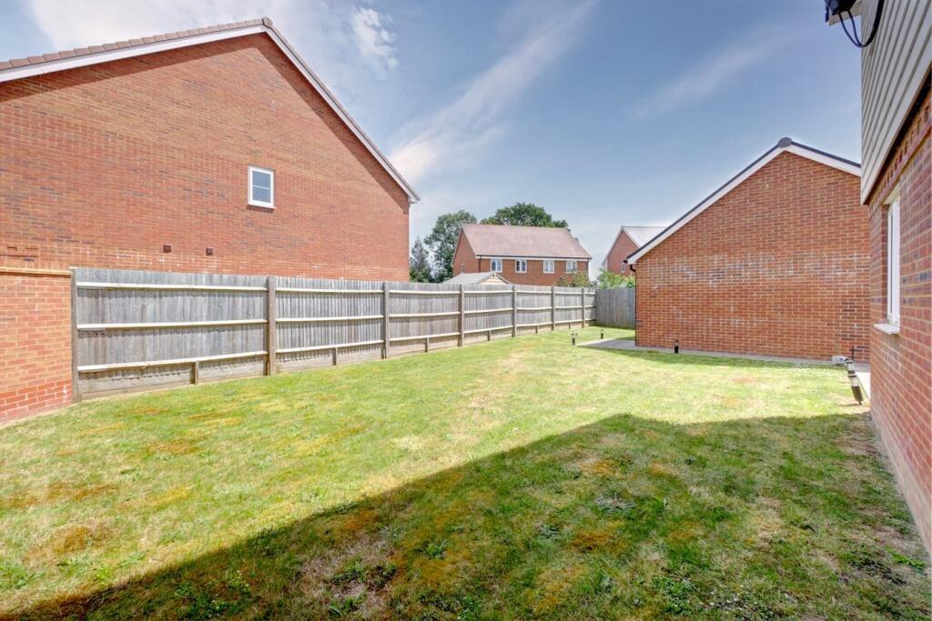 House in Wealden, Roebuck Park, Hellingly - View 5