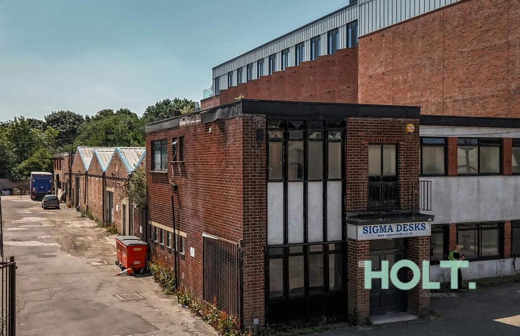 HC8726-38.jpg
