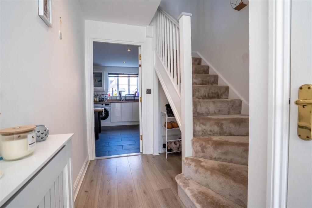 3, Milnes Way, Carlton Colville, Lowestoft photo 4