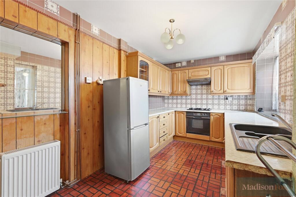 House in London - View 5