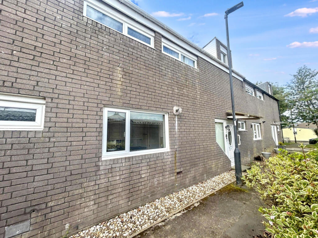 Main image of property: Hallington Mews, Killingworth, Newcastle upon Tyne, Tyne and Wear, NE12 6UE
