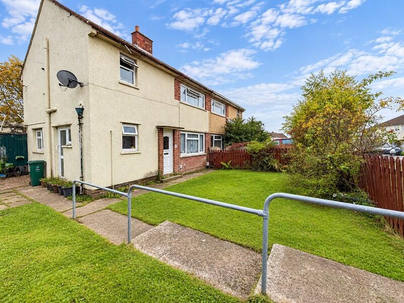 House in Cardiff, Pont-y-Clun - View 2