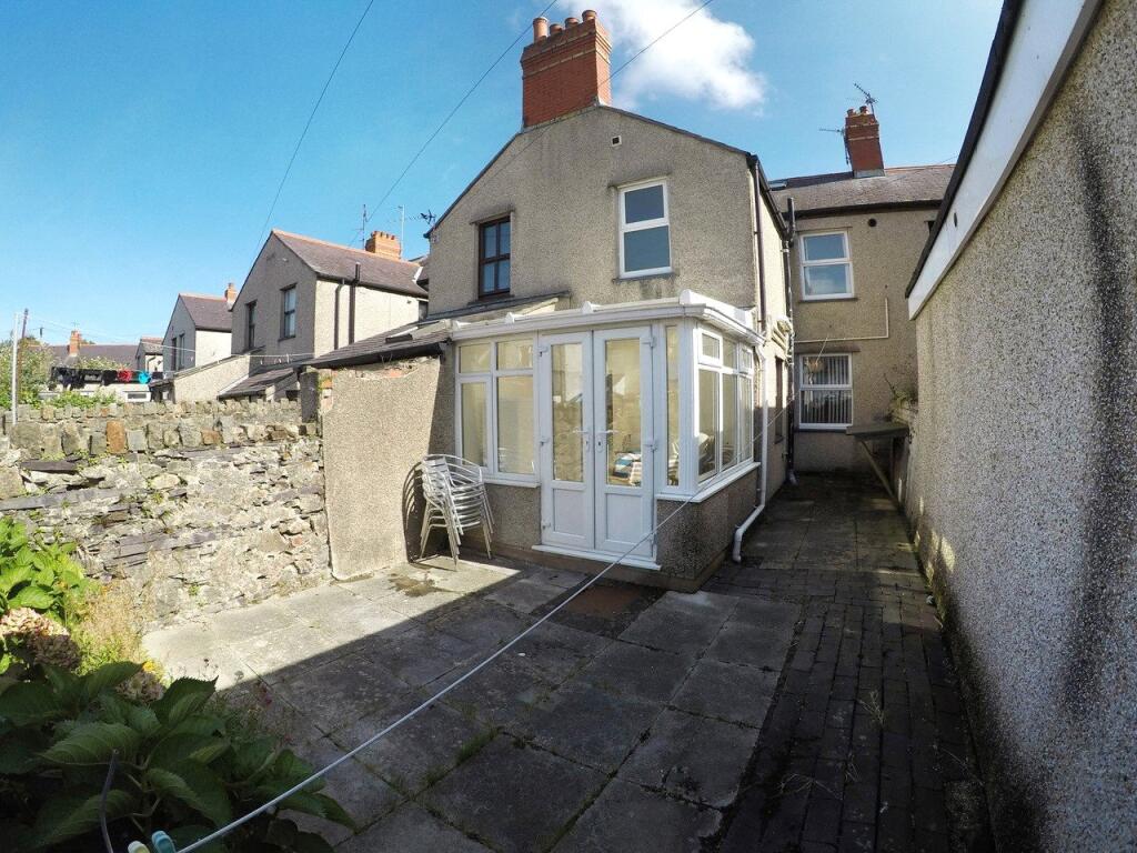 House in Llandudno - View 2