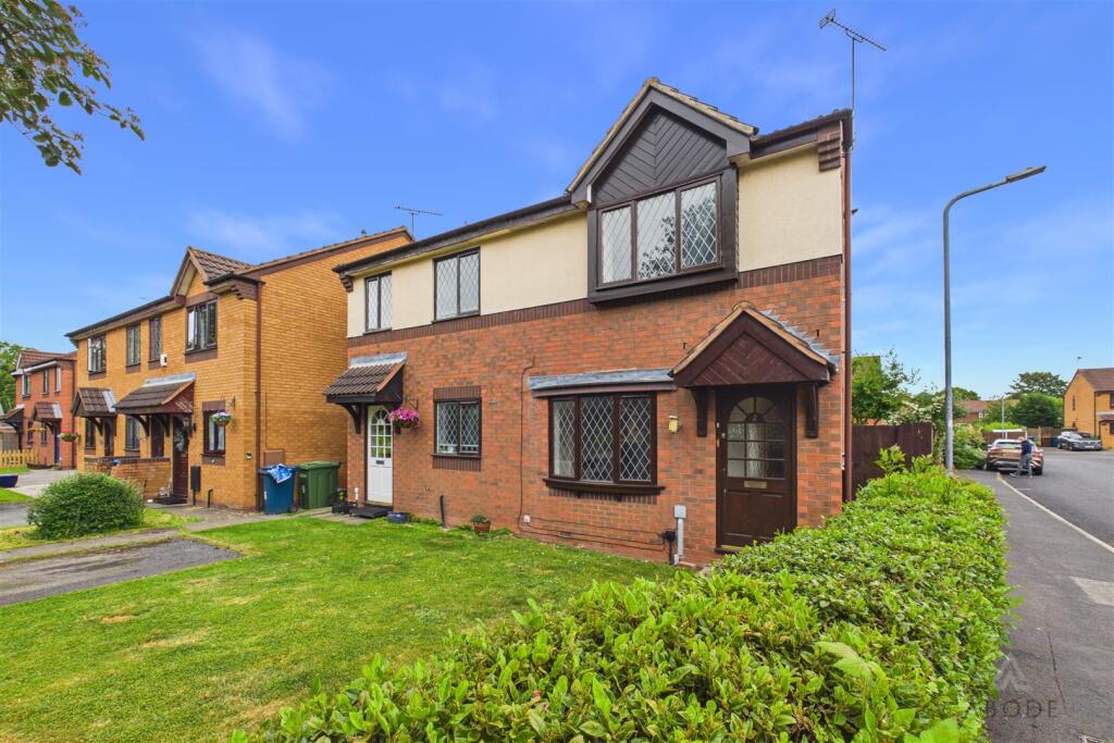 2-bed semi-detached on Grissom Close, Stafford, Staffordshire, £180,000