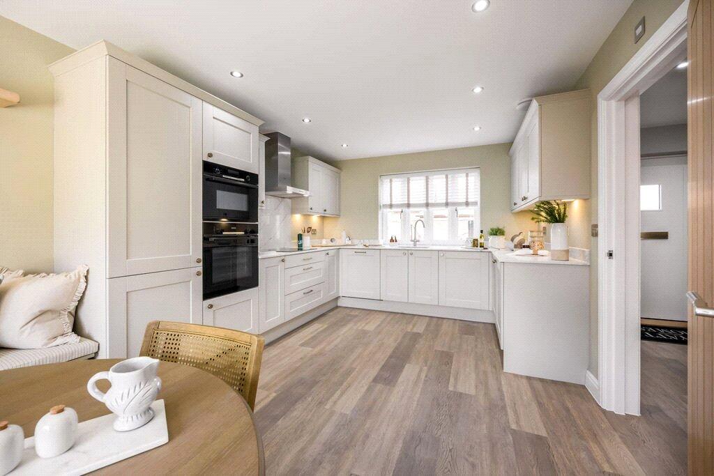 House in New Forest, Sopley - View 6