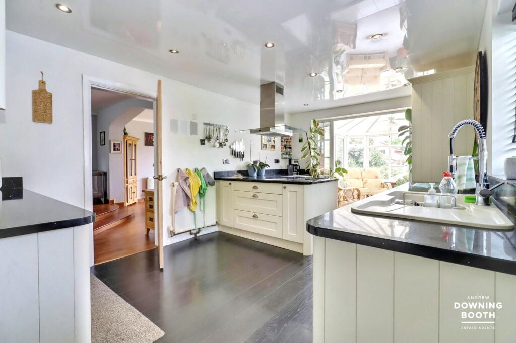 Charlesdale Drive, Aldridge - Beautiful Family Home photo 3