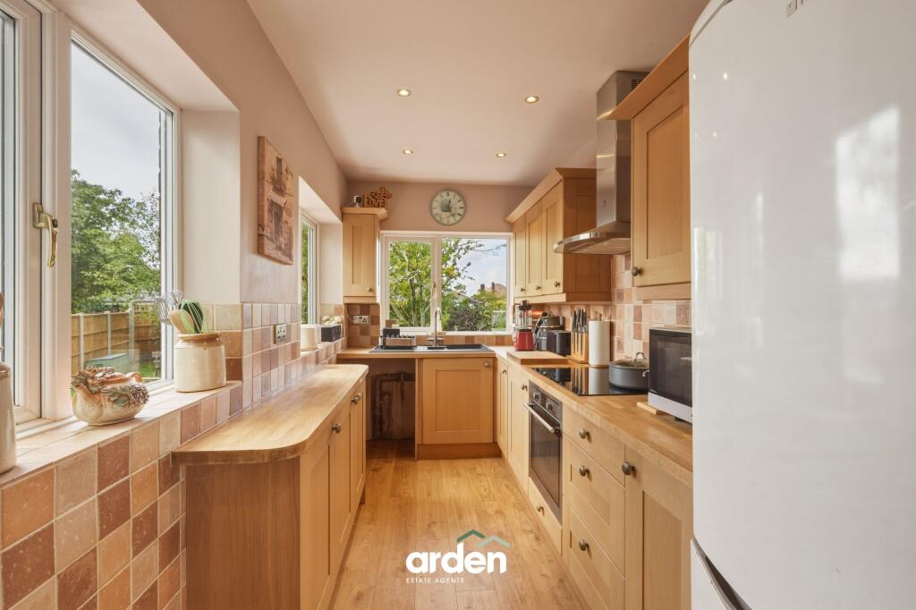 House in Bromsgrove - View 4