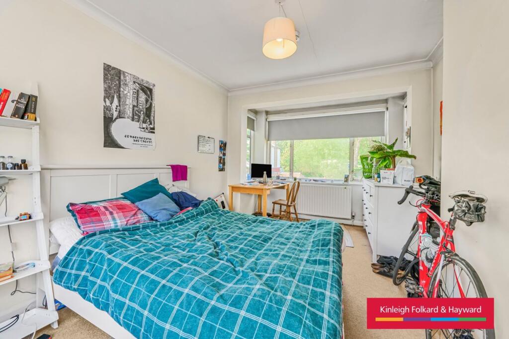 House in London, Ladywell - More
