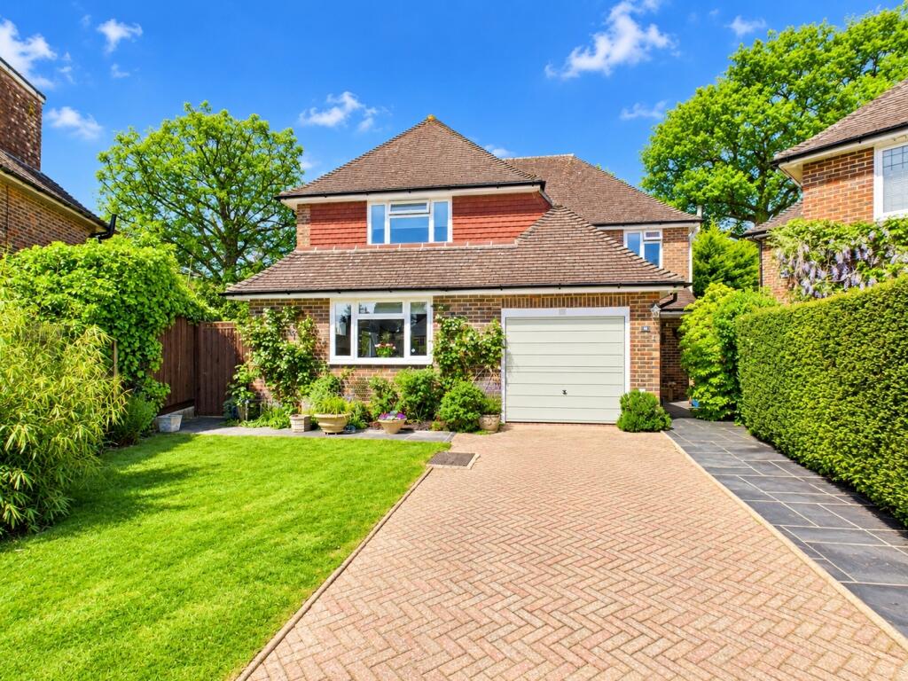 4-bed house on Wickham Close, Haywards Heath, RH16, £980,000