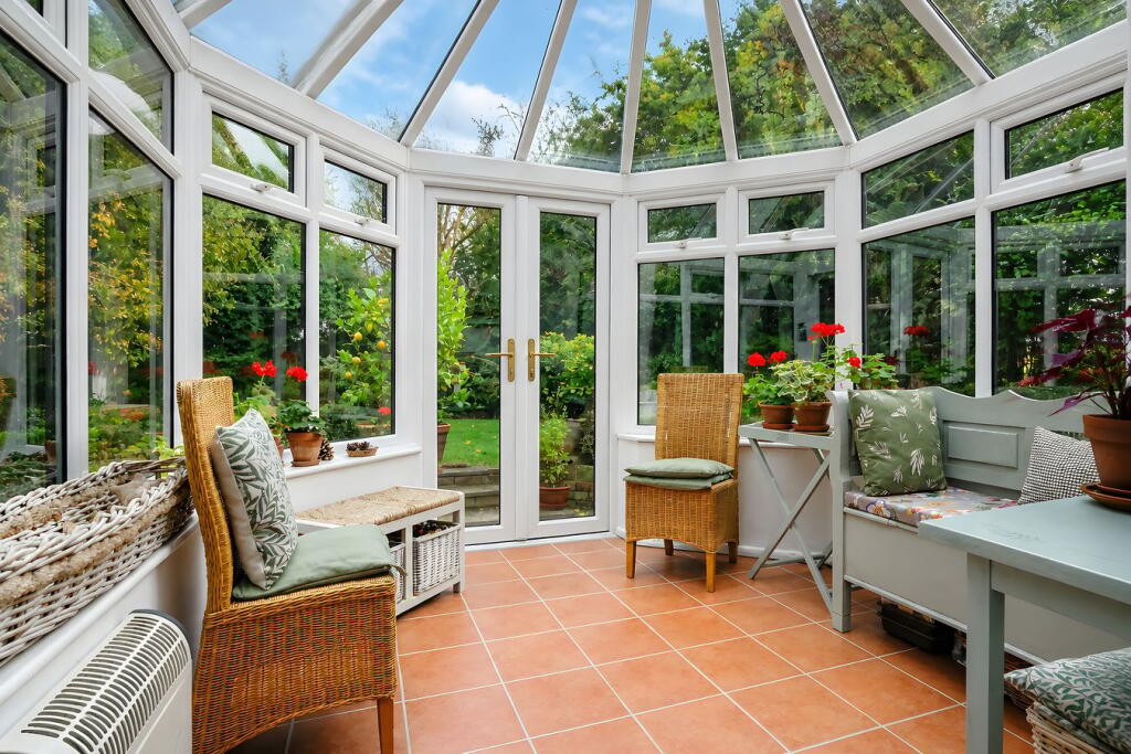 House in Huntingdonshire, Catworth - More
