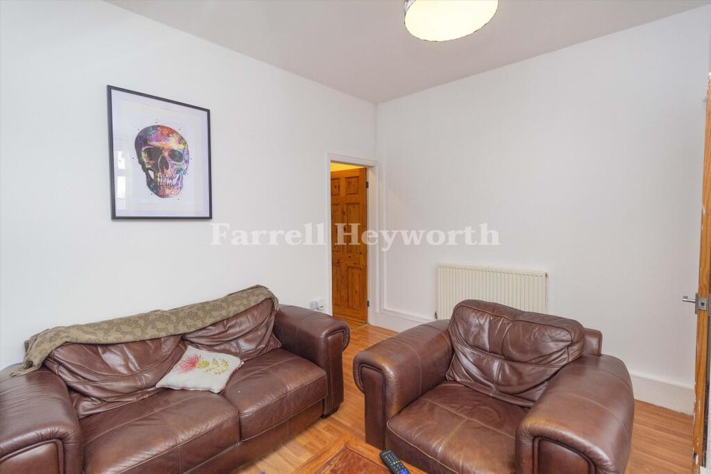 136 West View Road photo 4