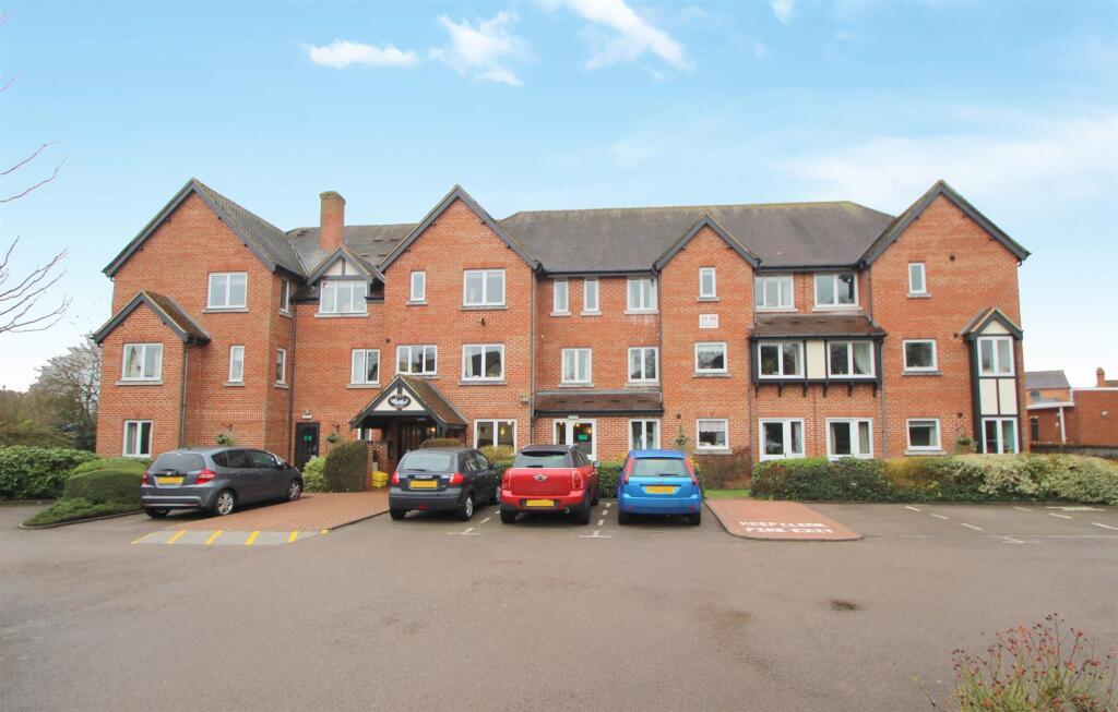 Main image of property: Banbury Road, Stratford-Upon-Avon