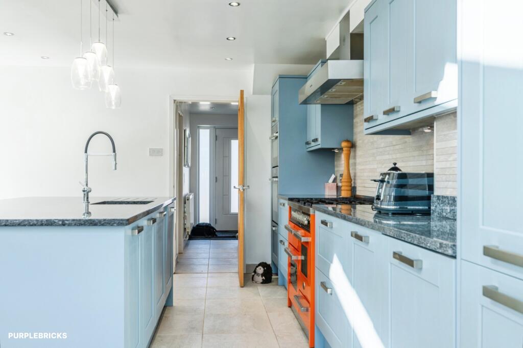 Lancaster Drive, Clitheroe, BB7 photo 4