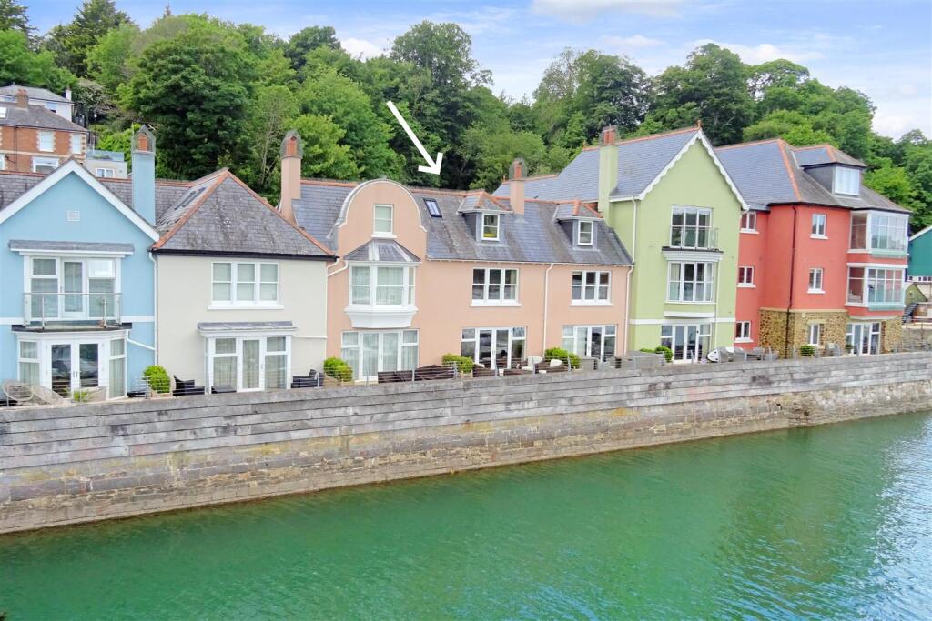 Main image of property: Sandquay Road, Dartmouth