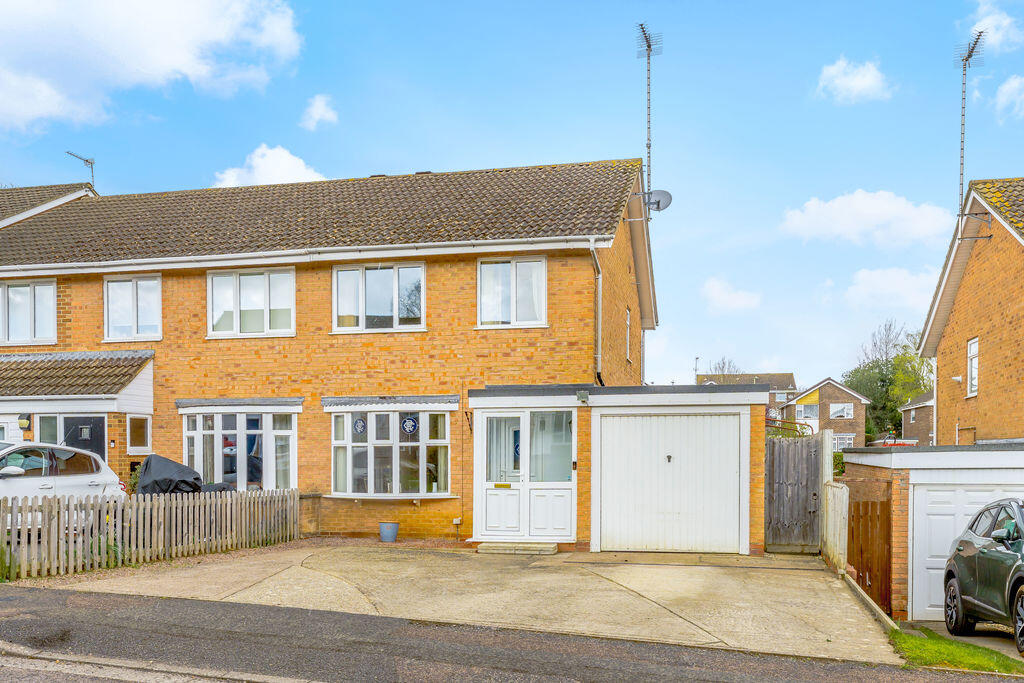 Main image of property: Melbourne Close, Banbury