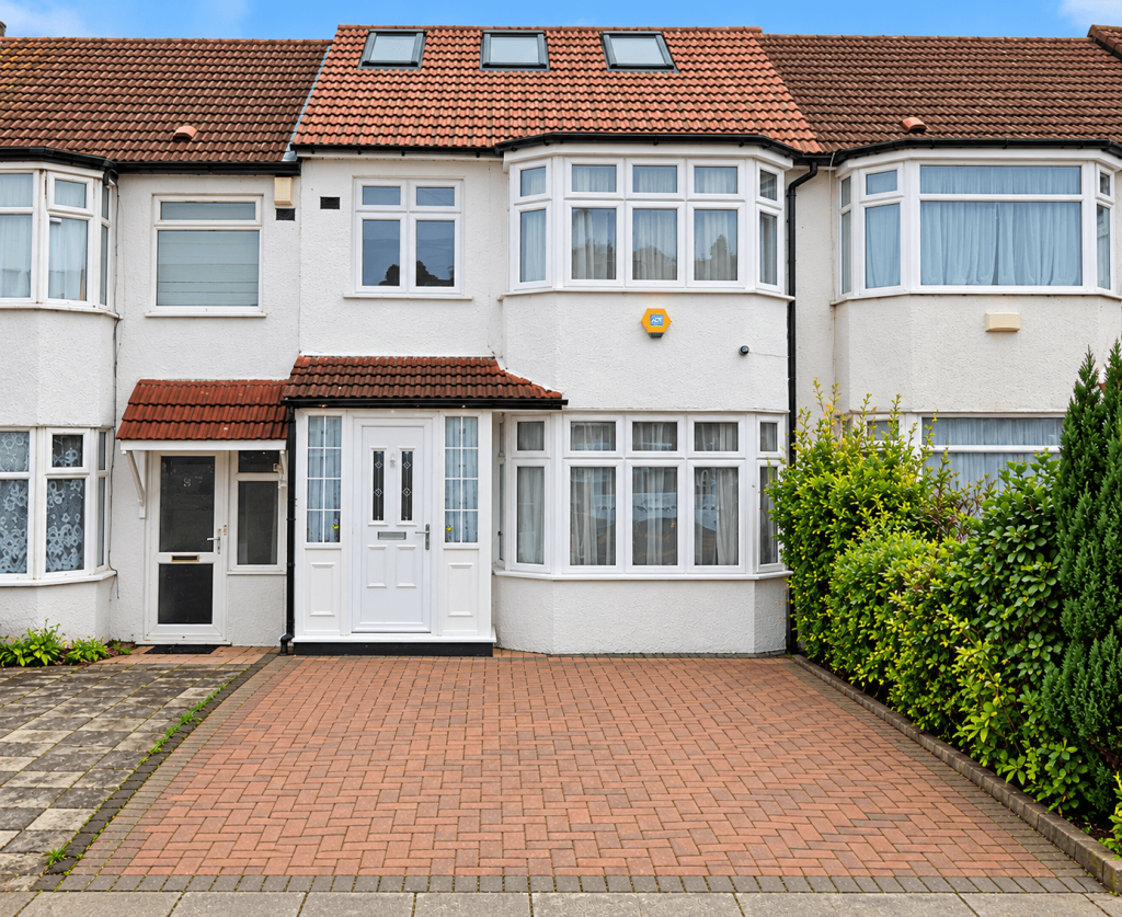 4-bed house on Hazel Close, N13, £625,000