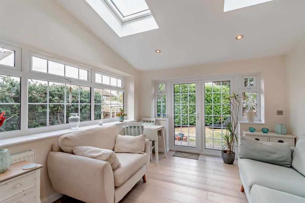 House in Maidstone, Allington - View 3