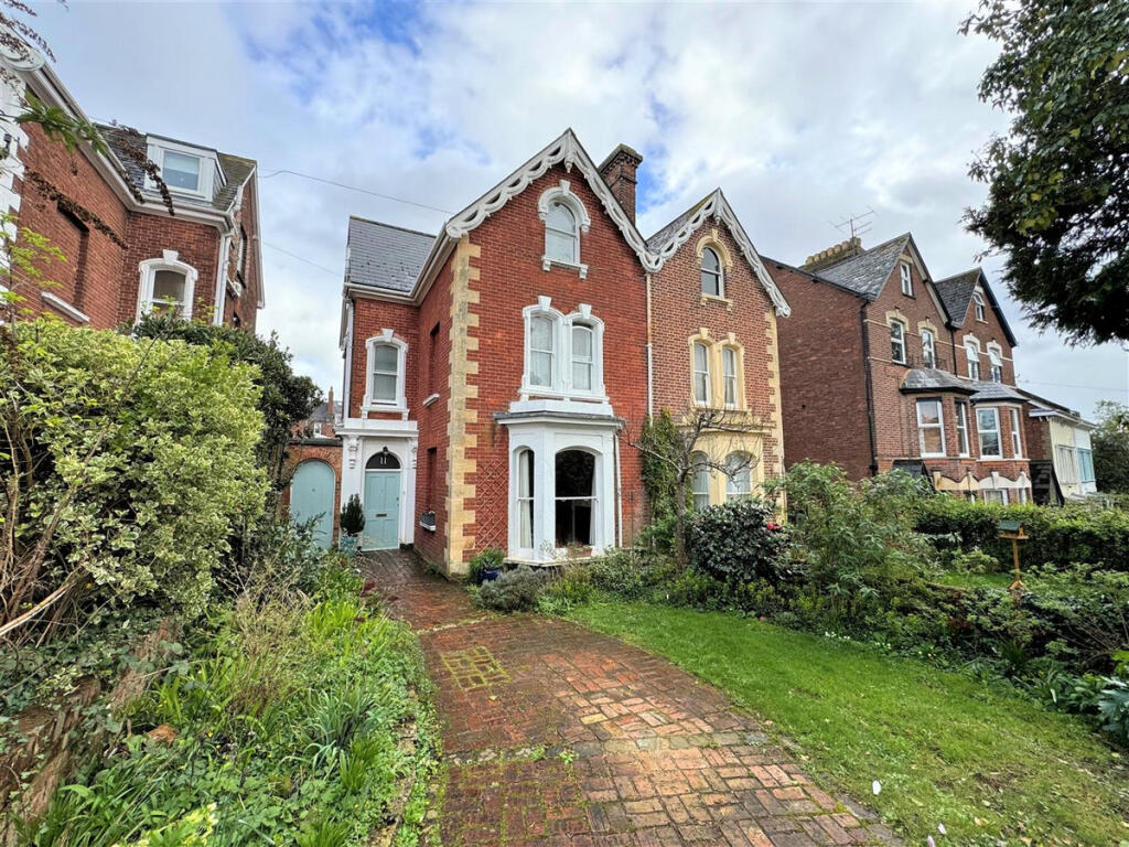 Main image of property: Devonshire Place, Exeter, EX4