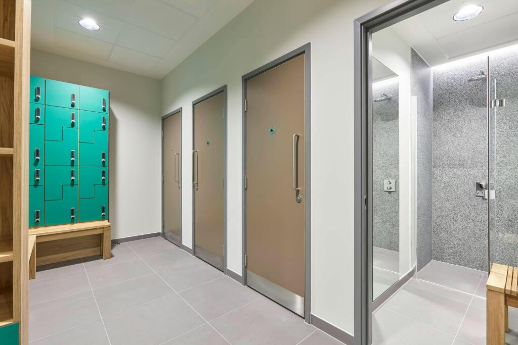 Lockers showers.jpg