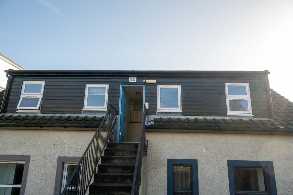1/1 102 Alexander Street, Dunoon, Argyll and Bute, PA23 7BD photo 3