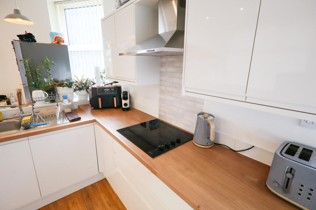 House in Preston - View 4