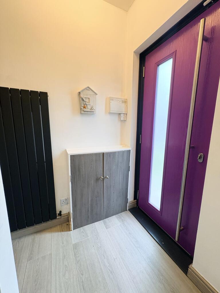 Pilkington Road, Kearsley, BL4 - View 5