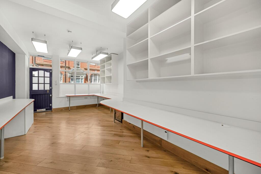 hall 2.jpg