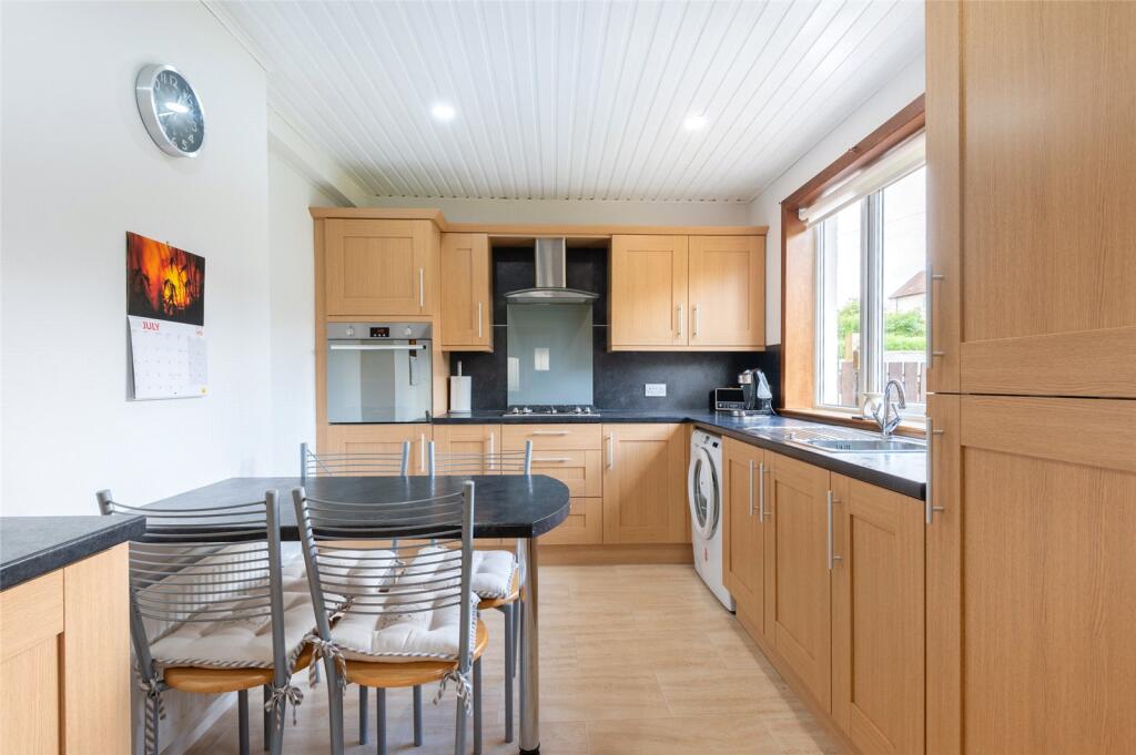 House in Kirkcaldy, Fife - View 2