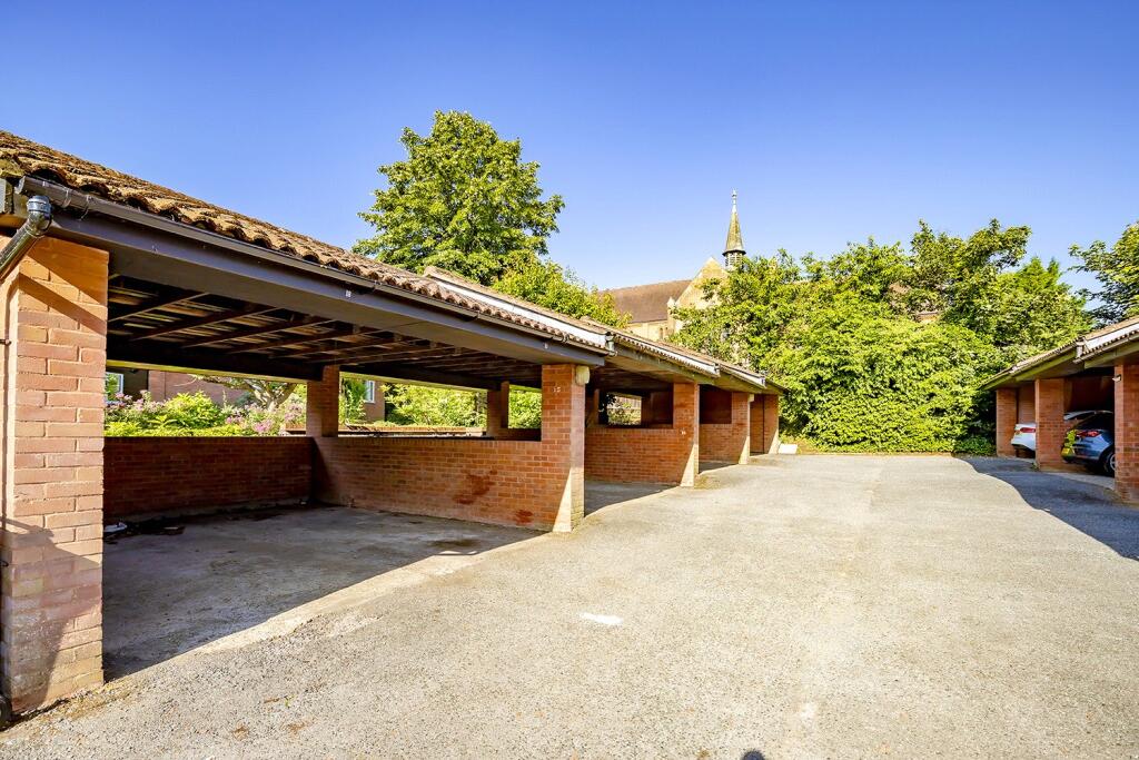 Property photo 8