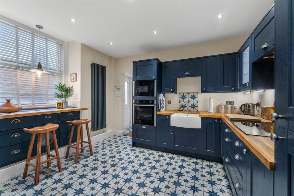 House in Preston - View 3