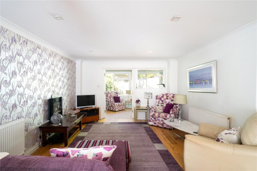 House in Redhill - View 5